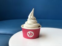 16 Handles Frozen Yogurt Ice Cream Delivery 153 2nd Ave New York Order Online With Grubhub