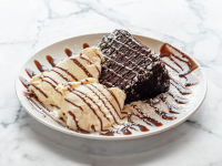 White Rabbit Dessert Experience Rochester Ny Restaurant Menu Delivery Seamless