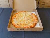 Cousin Vinny S Pizza W Siebenthaler Ave Delivery 3275 W Siebenthaler Ave Dayton Order Online With Grubhub
