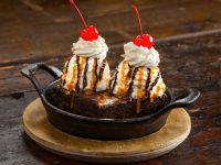 Twin Peaks Restaurant Delivery 6500 Sw 3rd St Oklahoma City Order Online With Grubhub