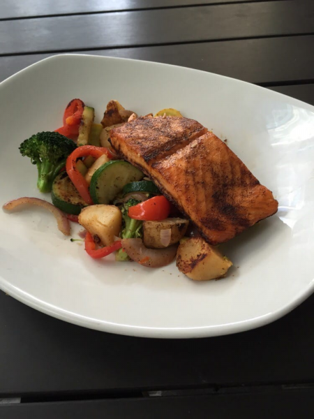 Order Grilled Salmon with Veggies & Rice food online from Citrus on Sunset #2 store, West Hollywood on bringmethat.com