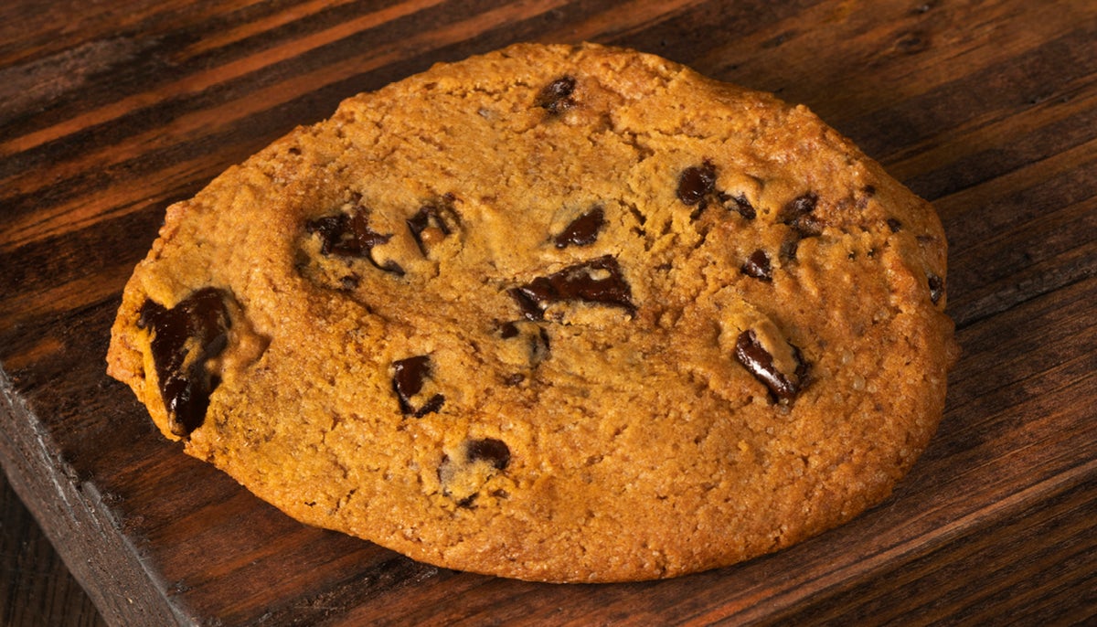 Order CHOCOLATE CHIP COOKIE food online from Bear's Big Burgers and Wings store, Jupiter on bringmethat.com