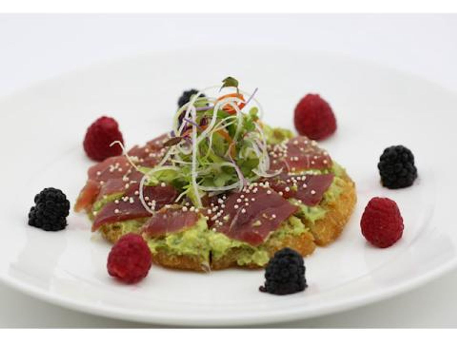 Order Tuna or Salmon Pizza food online from Takumi Hibachi Sushi & Lounge store, Bay Shore on bringmethat.com