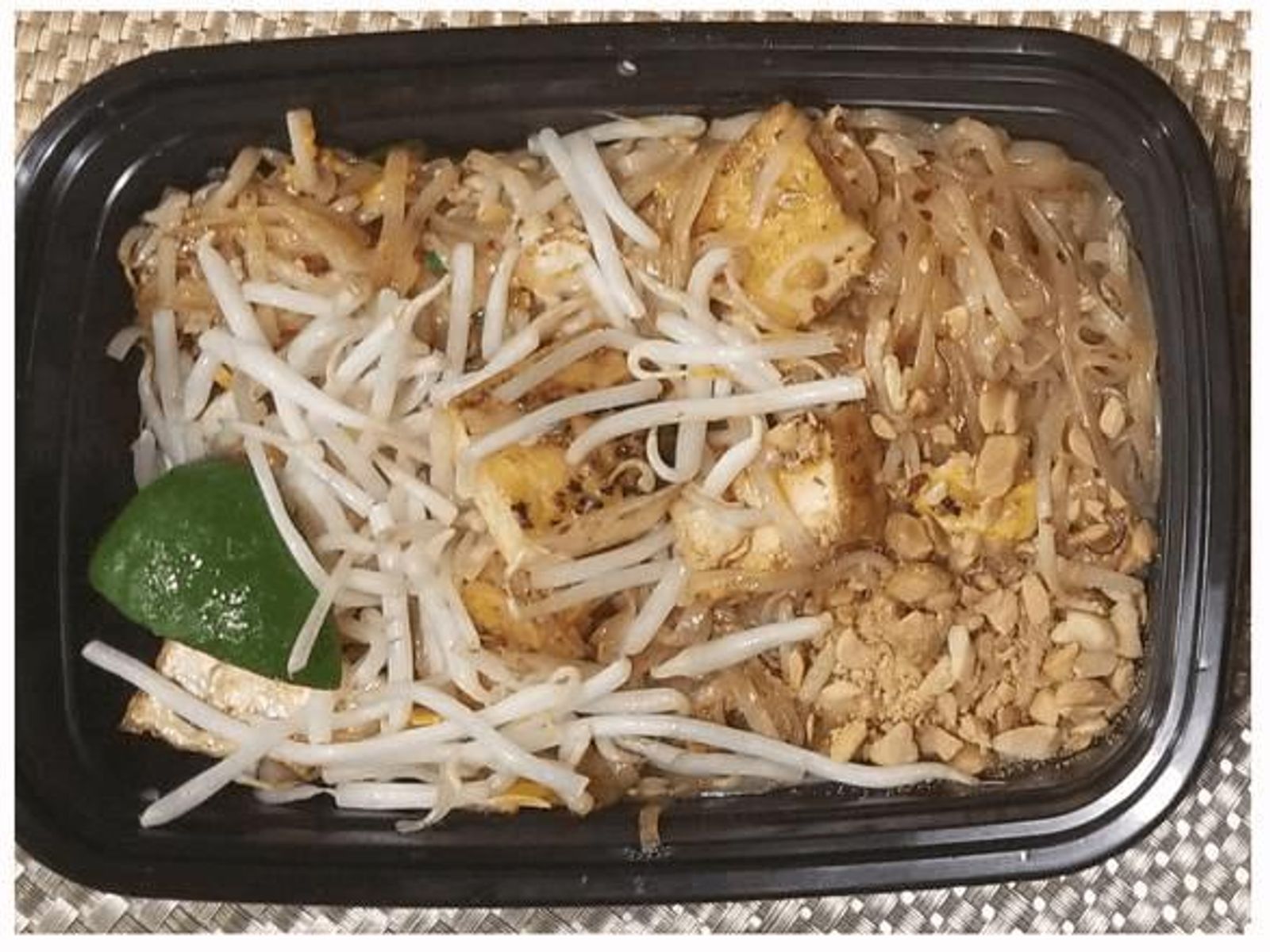 Order Pud Thai food online from Racha Thai store, Seattle on bringmethat.com