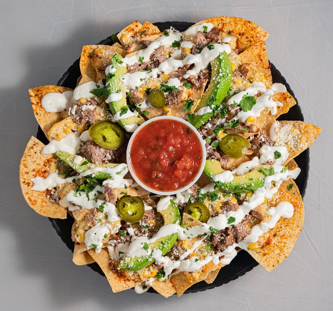 Order Street Corn Nachos with Steak food online from Hurricane Grill & Wings store, Syosset on bringmethat.com