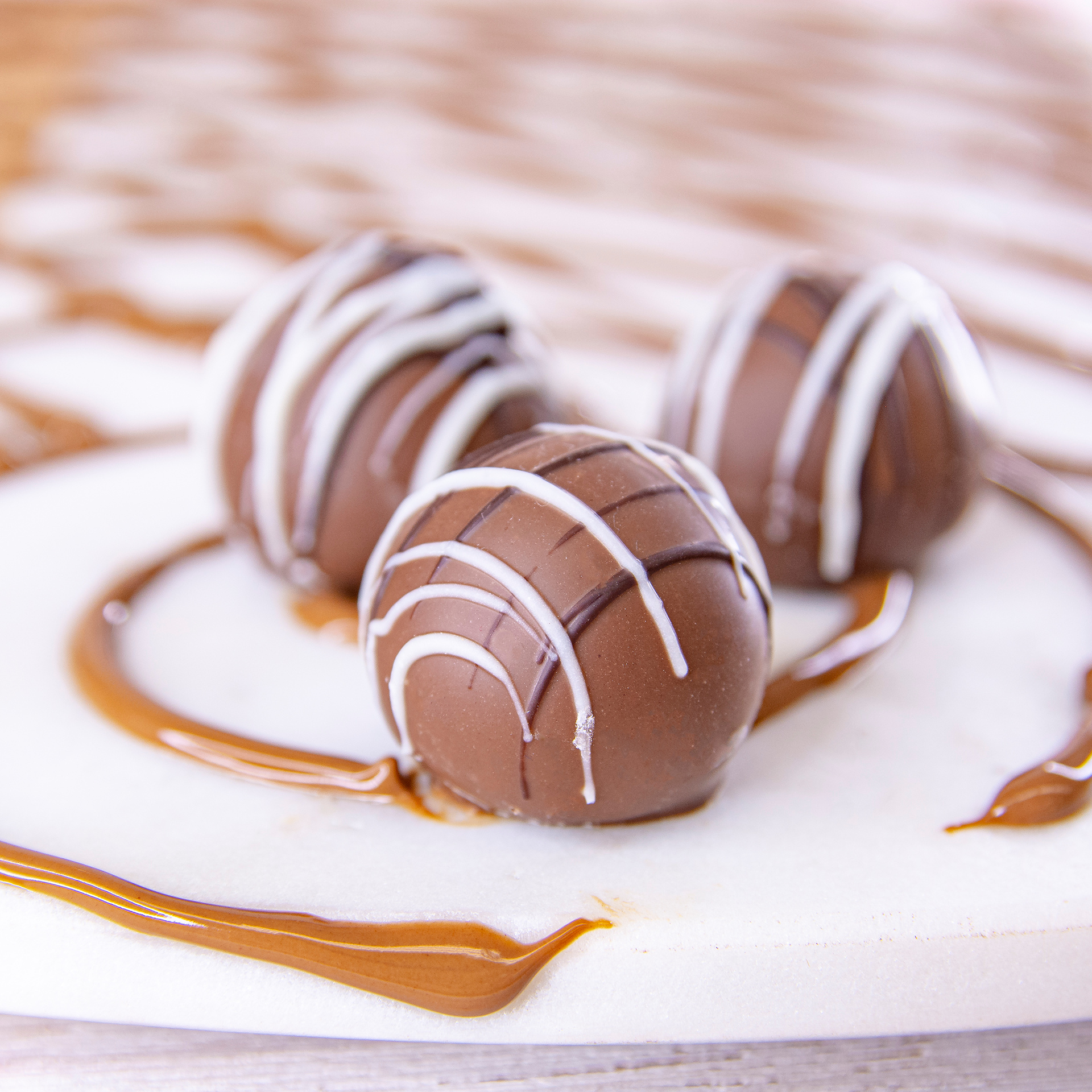 Order Caramel Bite-Size Truffle, Milk Chocolate food online from Wockenfuss Candies store, Columbia on bringmethat.com