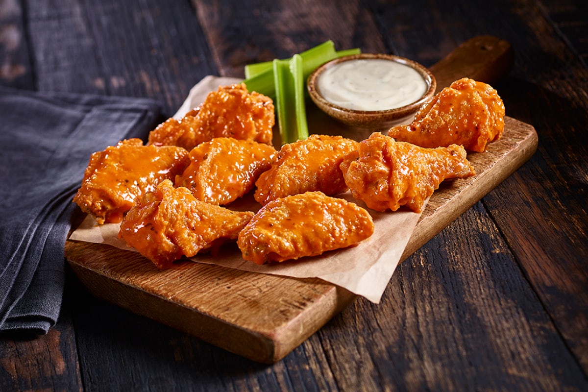 Order Chicken Wing Platter food online from Ruby Tuesday store, Thomasville on bringmethat.com