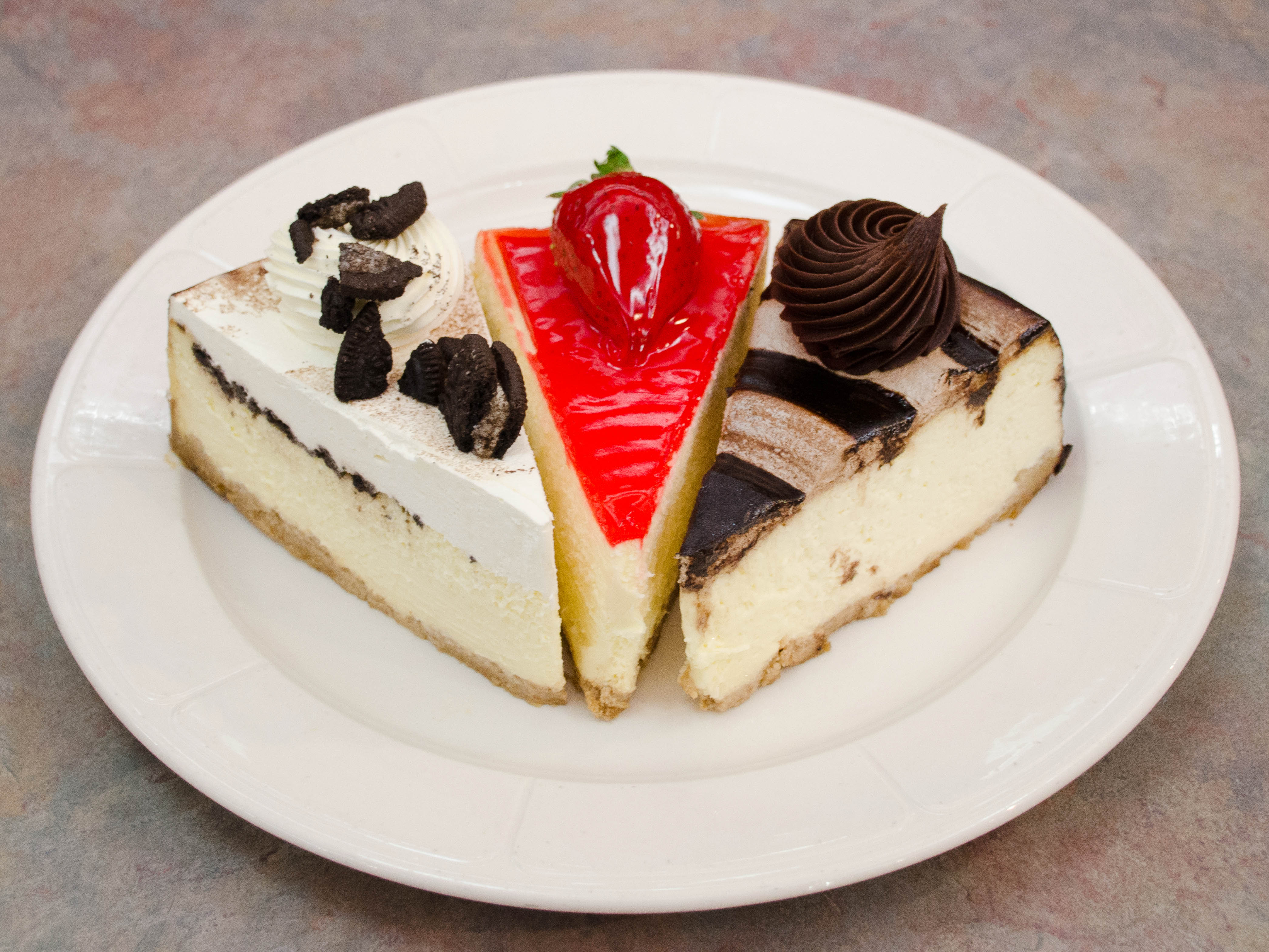 Order Cream Cheesecake food online from Lighthouse Diner store, Wantagh on bringmethat.com