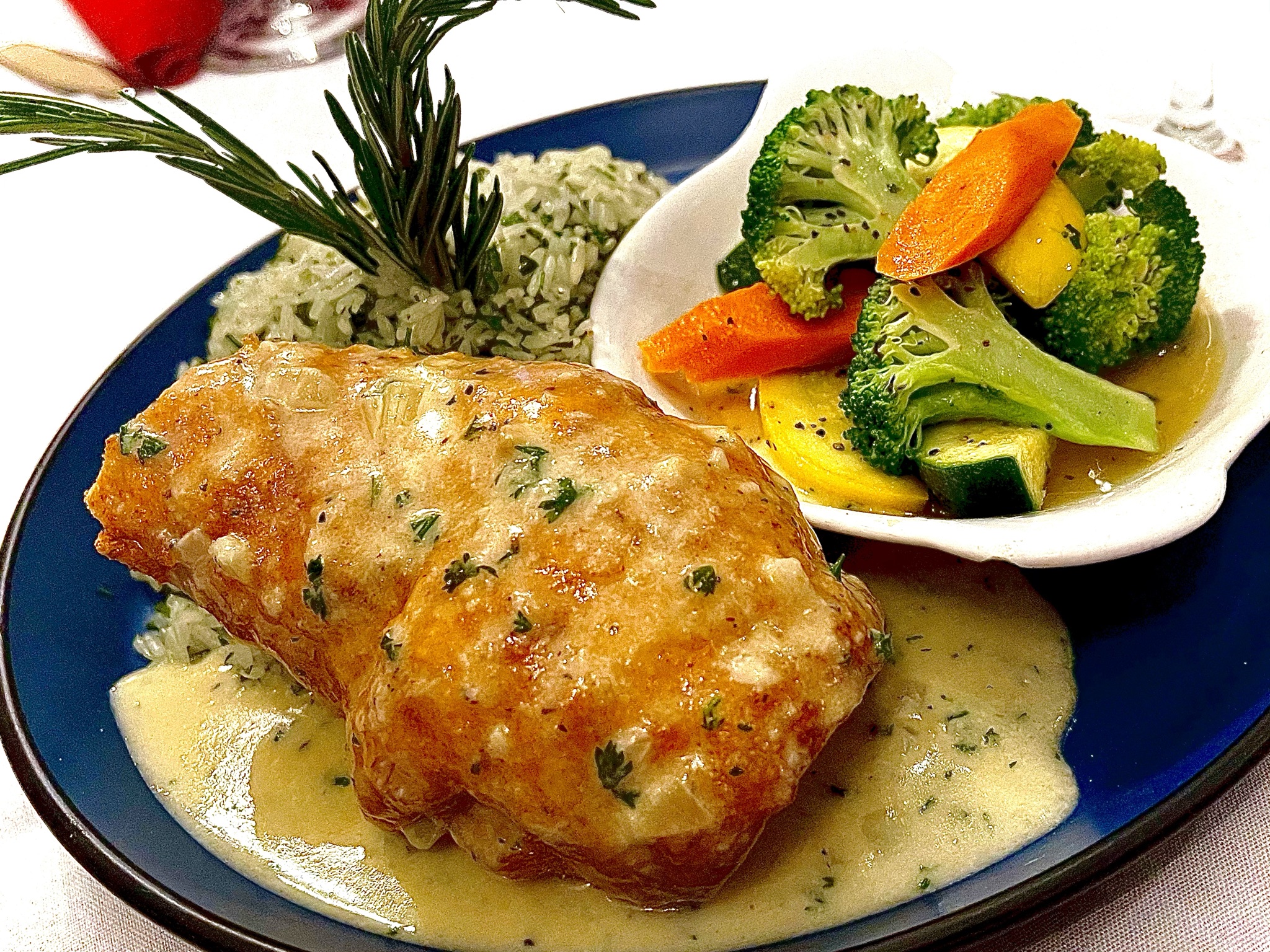 Order Tilapia Fillet in Manjares Sauce food online from Manjares Del Caribe store, Randolph on bringmethat.com