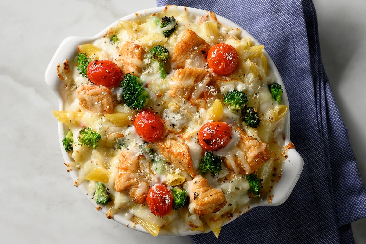 Order Chicken Broccoli Penne food online from Fazoli store, Atlanta on bringmethat.com