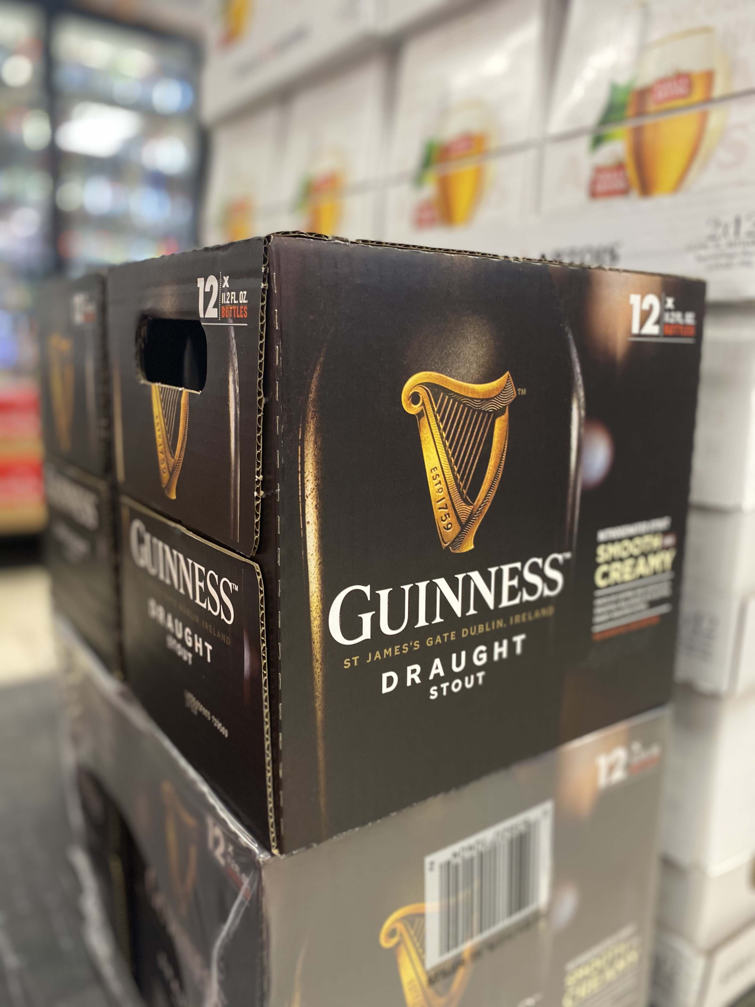 Order Guinness Draught Stout food online from Beer Universe store, Albany on bringmethat.com