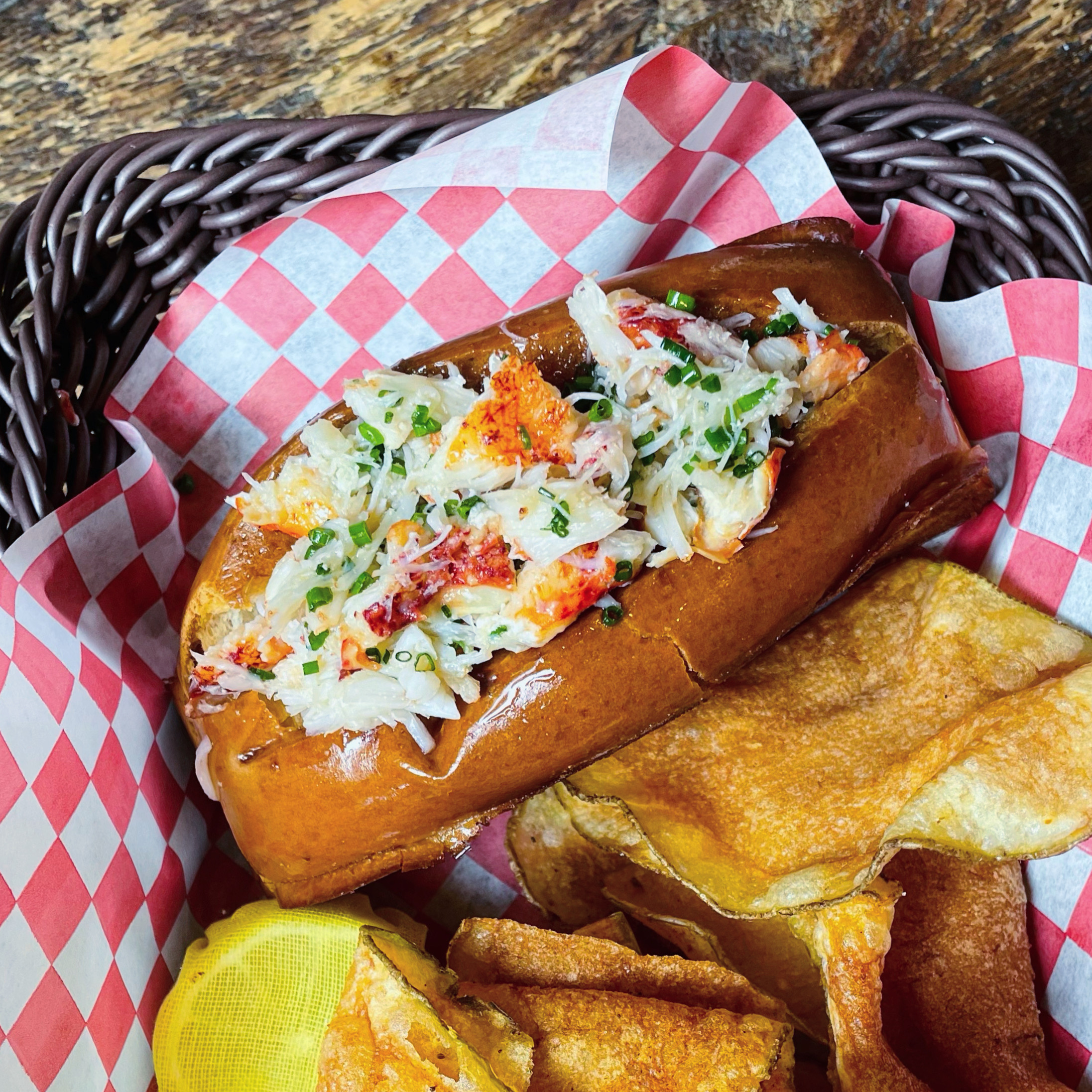 Order Crab Roll food online from Pier House store, Los Angeles on bringmethat.com