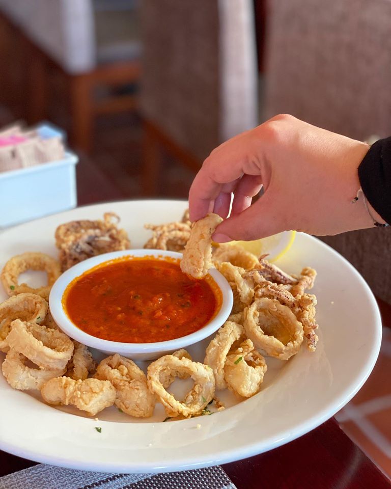 Order Calamari Fritti food online from Tramonto Bistro store, Malibu on bringmethat.com