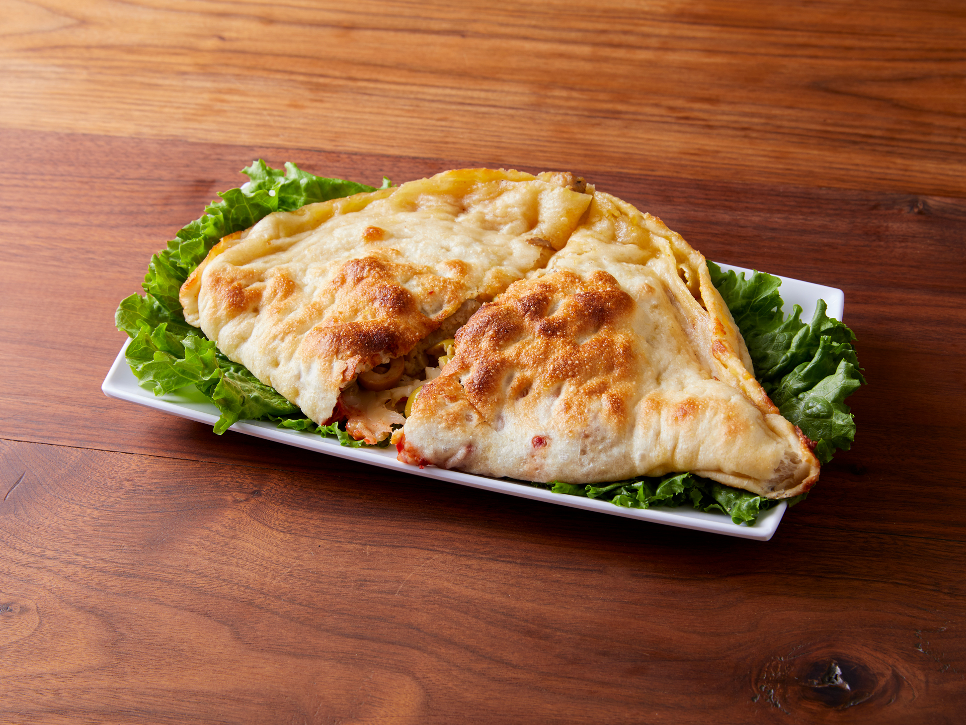 Order Cheese Calzone food online from Classic Pizza store, Dexter on bringmethat.com
