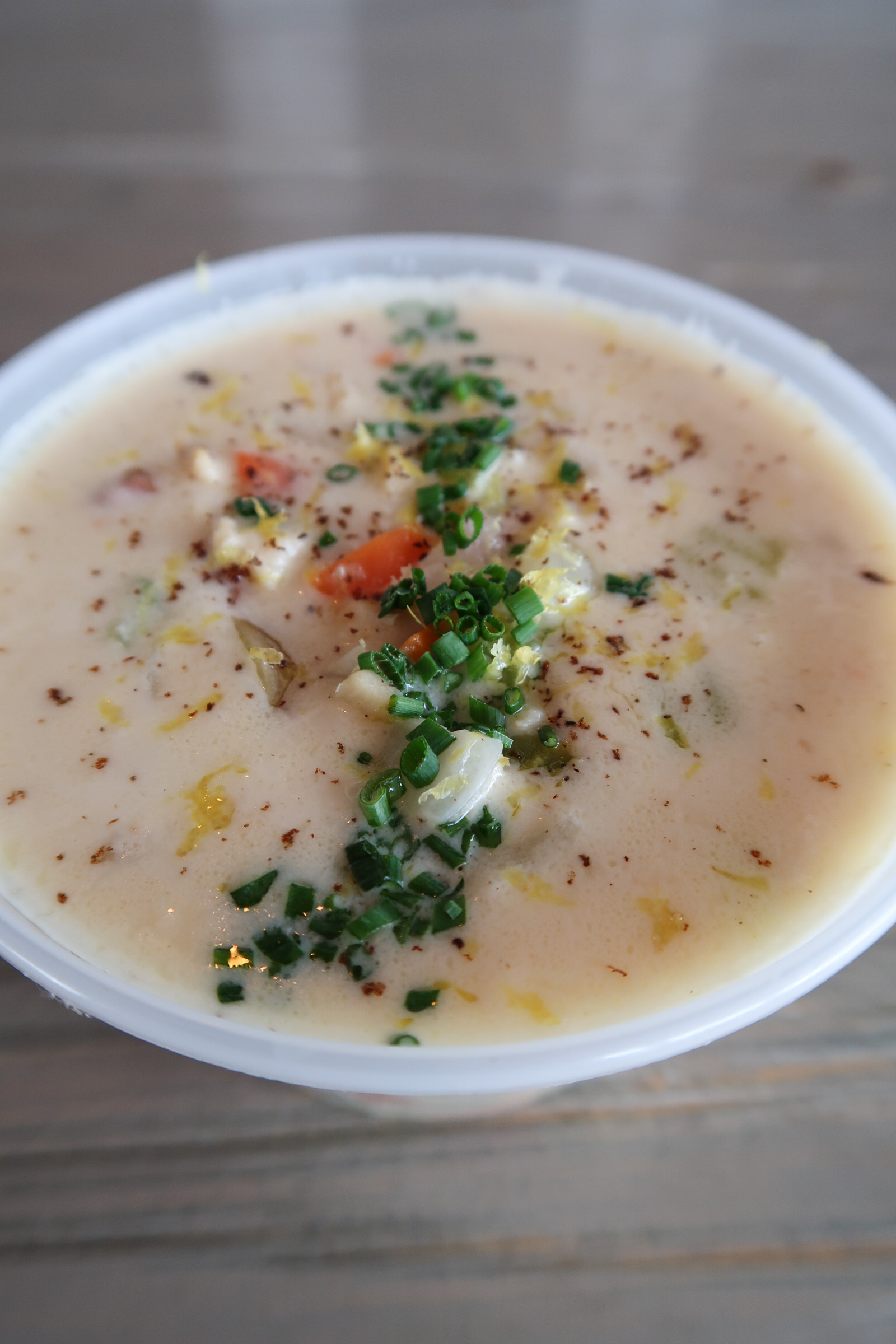 Order Seafood Chowder  food online from Pier House store, Los Angeles on bringmethat.com