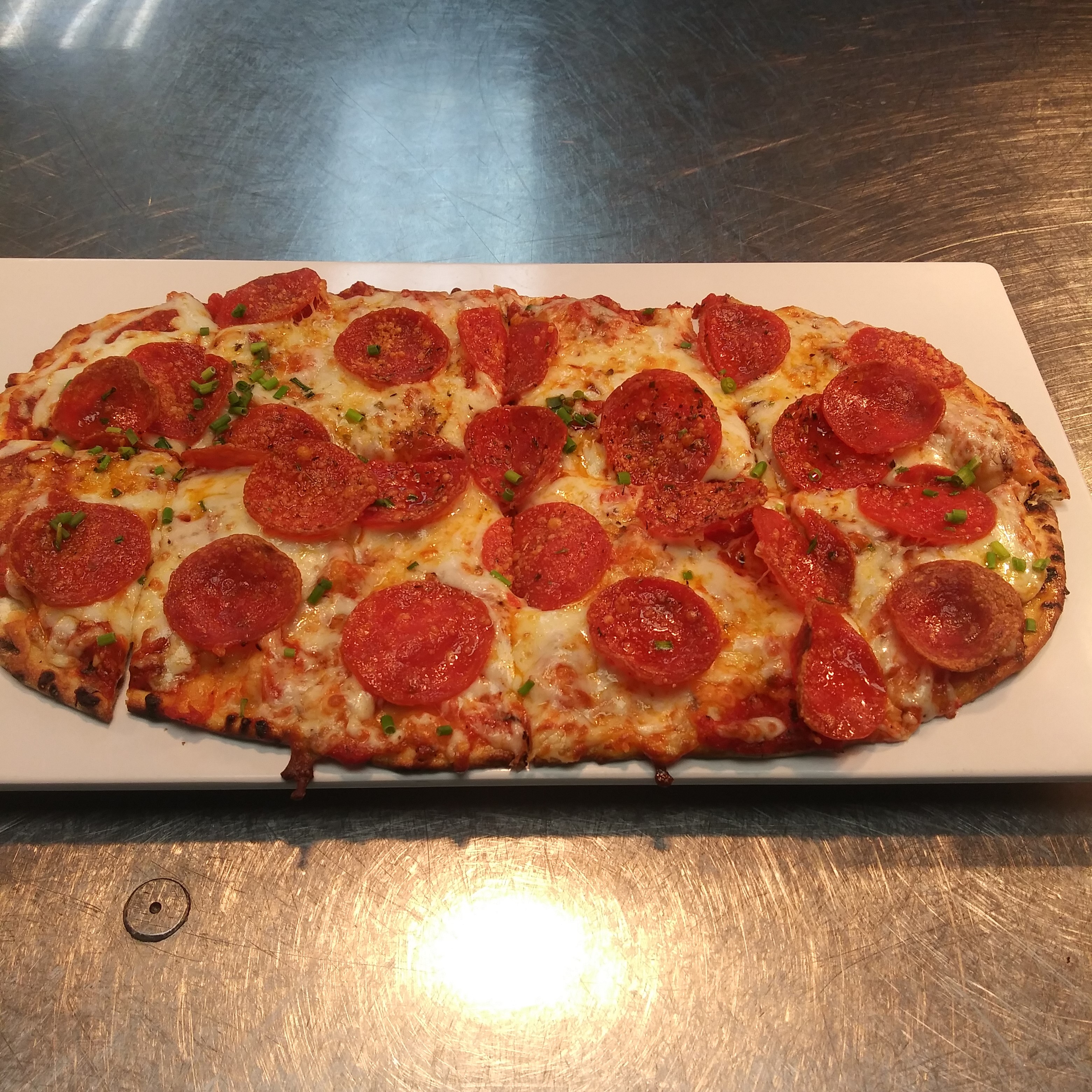 Order Pepperoni Flatbread Pizza food online from The Bungalow Lakehouse store, Sterling on bringmethat.com