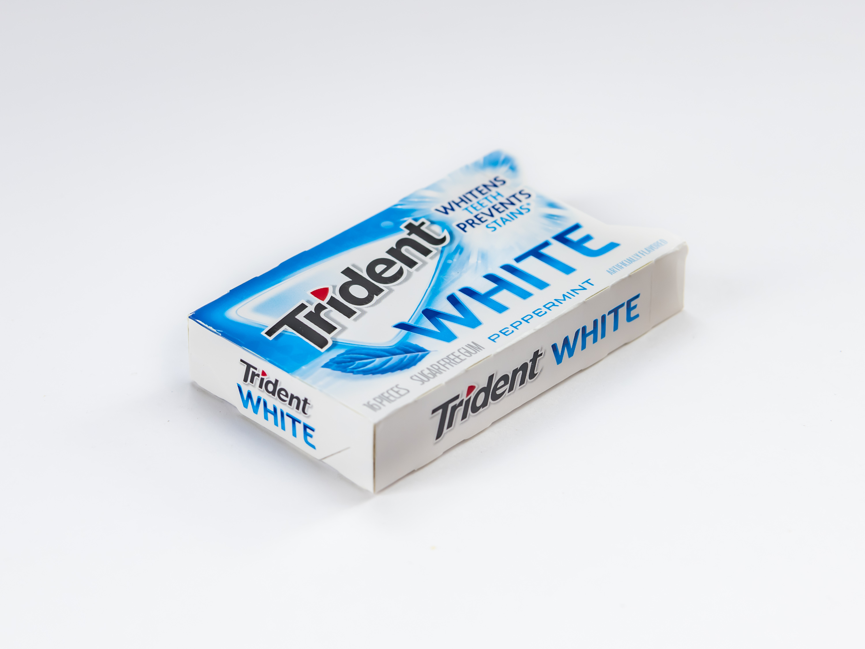 Order Trident White Splitfit Peppermint food online from Loop store, Atherton on bringmethat.com