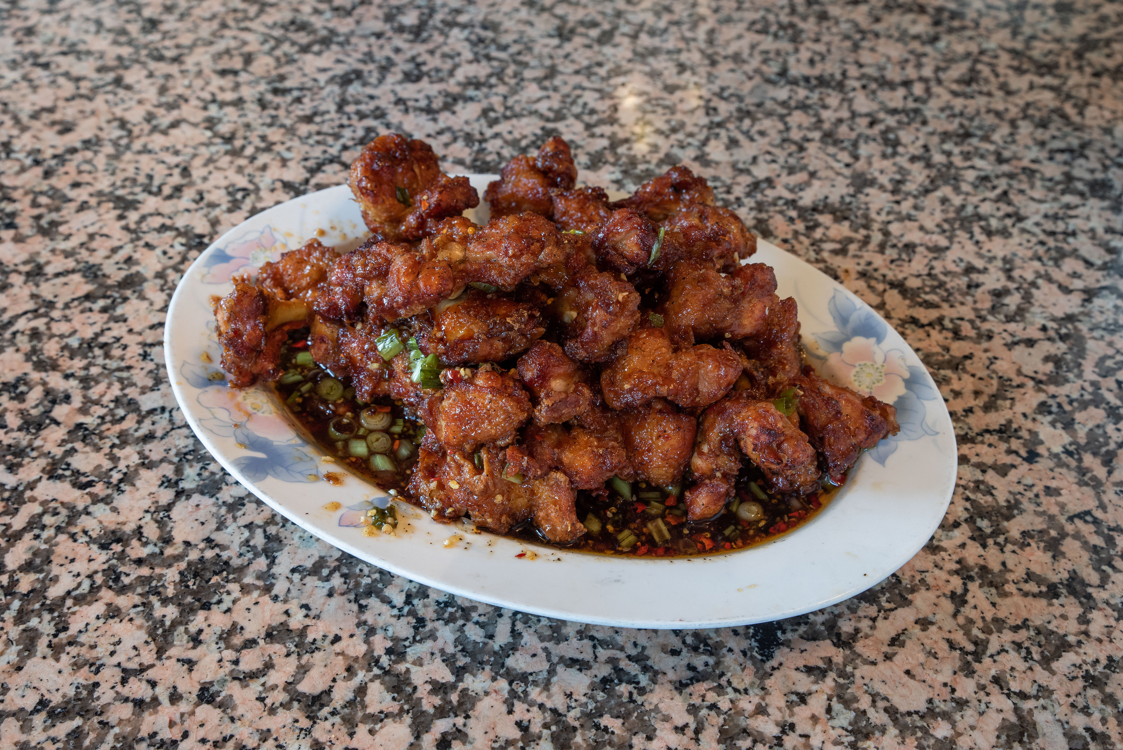 Order Hot Empress Chicken Wings food online from Golden Buddha store, Gainesville on bringmethat.com