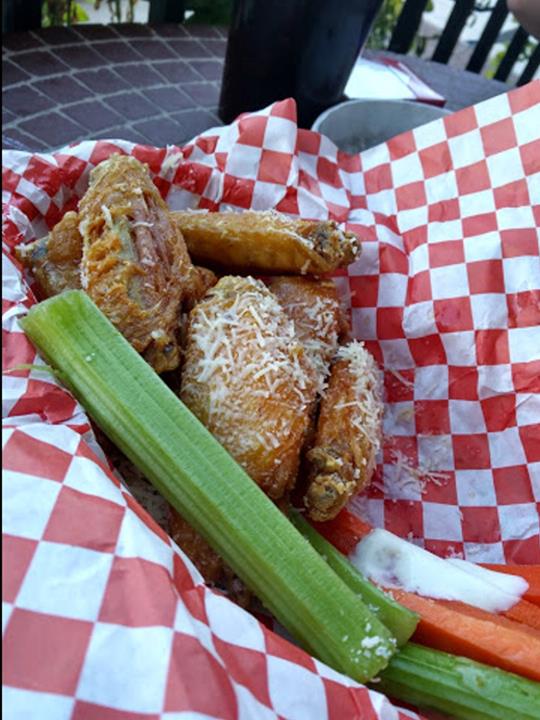 Order Wings food online from Fuzzy Sports Grill store, Surprise on bringmethat.com