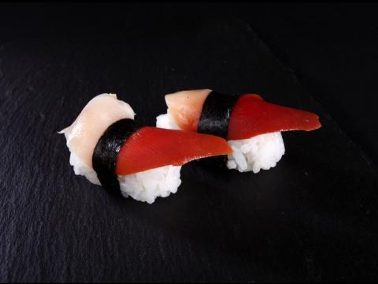 Order Red Clam food online from Takumi Hibachi Sushi & Lounge store, Bay Shore on bringmethat.com