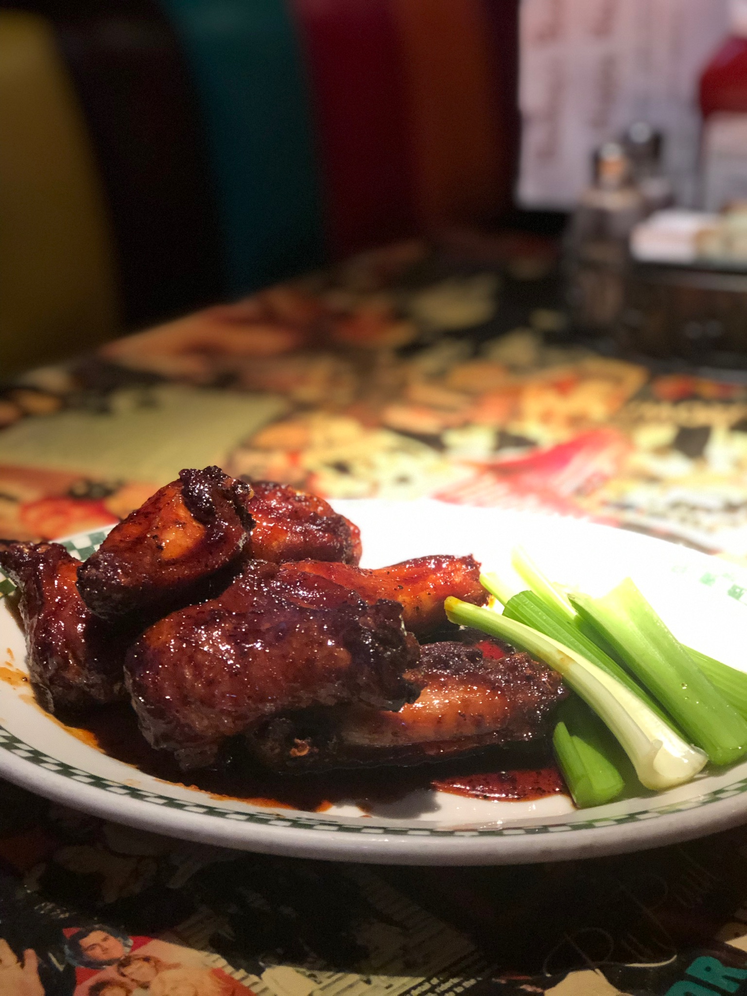 Order Hot Wings food online from Barney Beanery store, Burbank on bringmethat.com