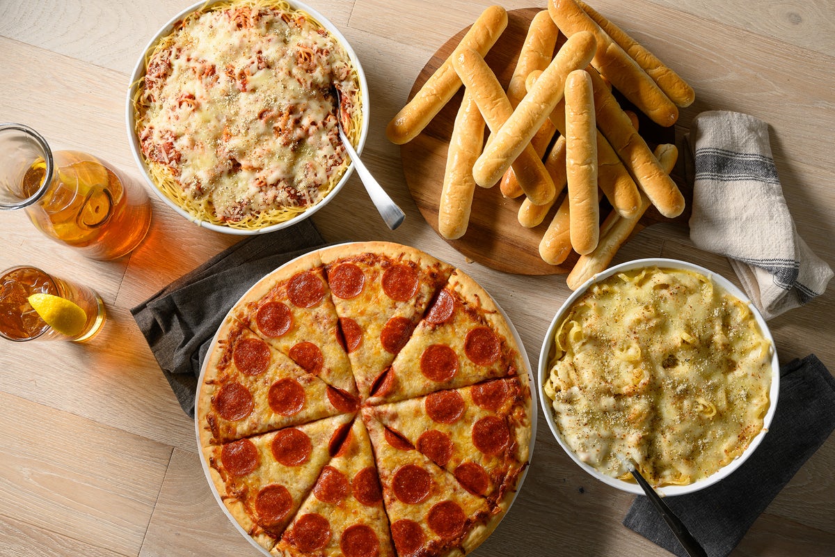 Order Baked Super Family Meal food online from Fazoli store, Atlanta on bringmethat.com