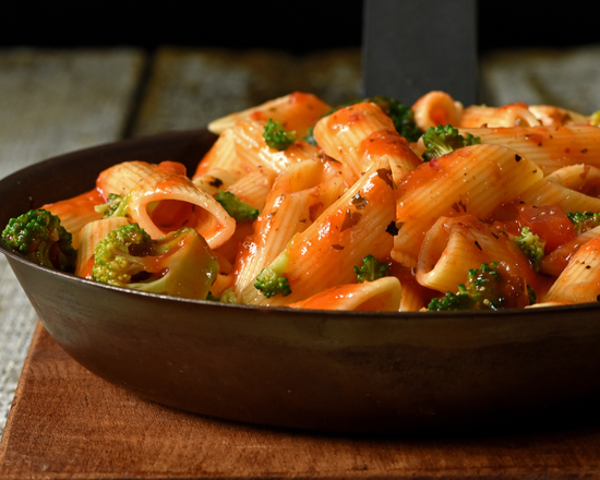 Order Shrimp Primavera food online from Pasta House store, Brentwood on bringmethat.com