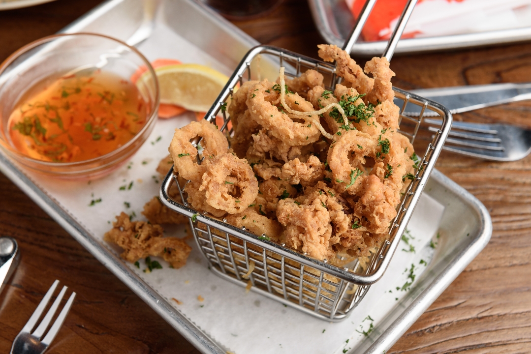 Order Fried Calamari food online from Boil Seafood House store, New Orleans on bringmethat.com