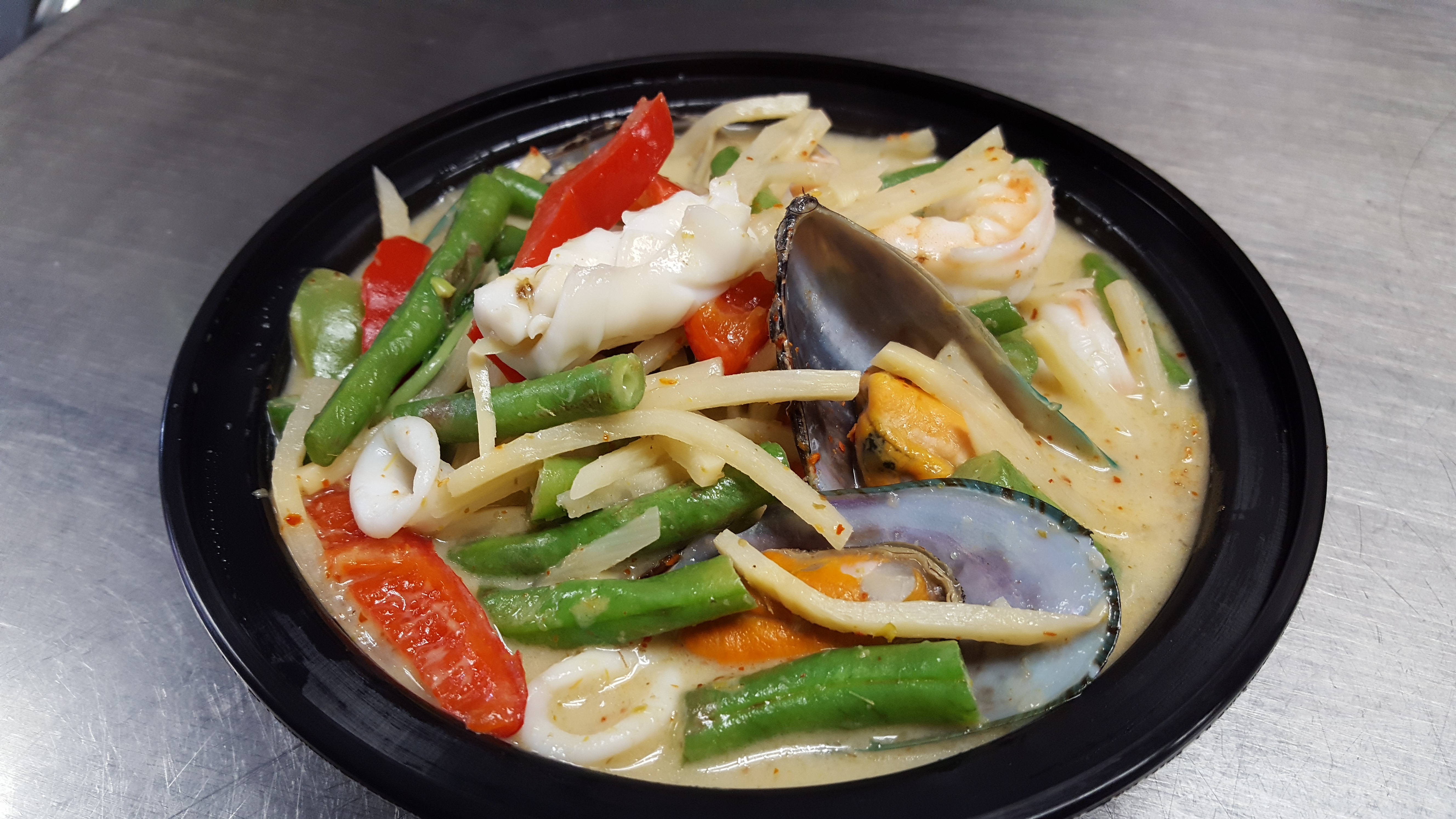 Order Green Curry food online from Thai #1 store, Allentown on bringmethat.com