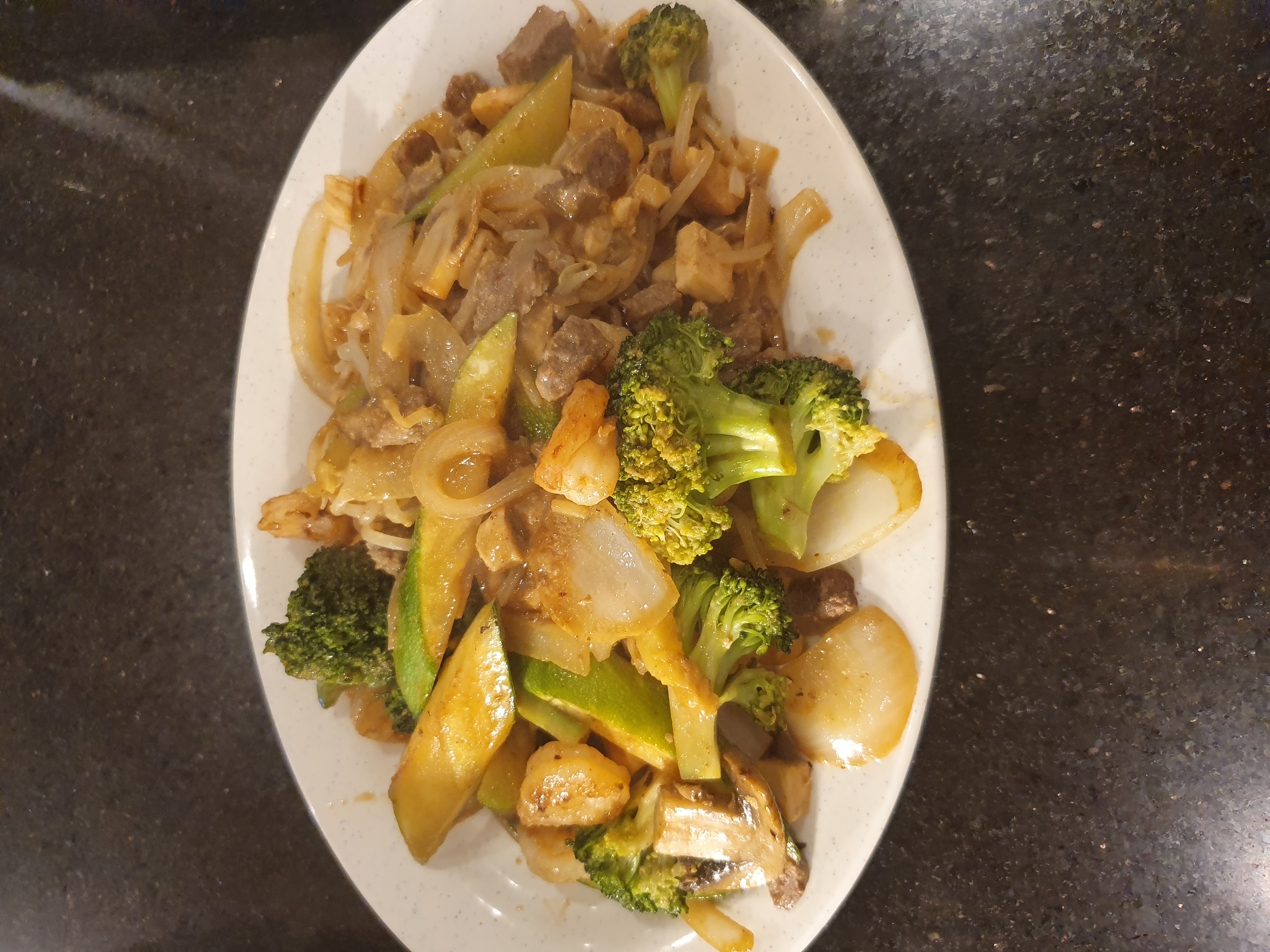 Order 8. Hibachi Chicken, Beef and Shrimp food online from Lin Garden Chinese & Japanese Cuisine store, Villa Rica on bringmethat.com