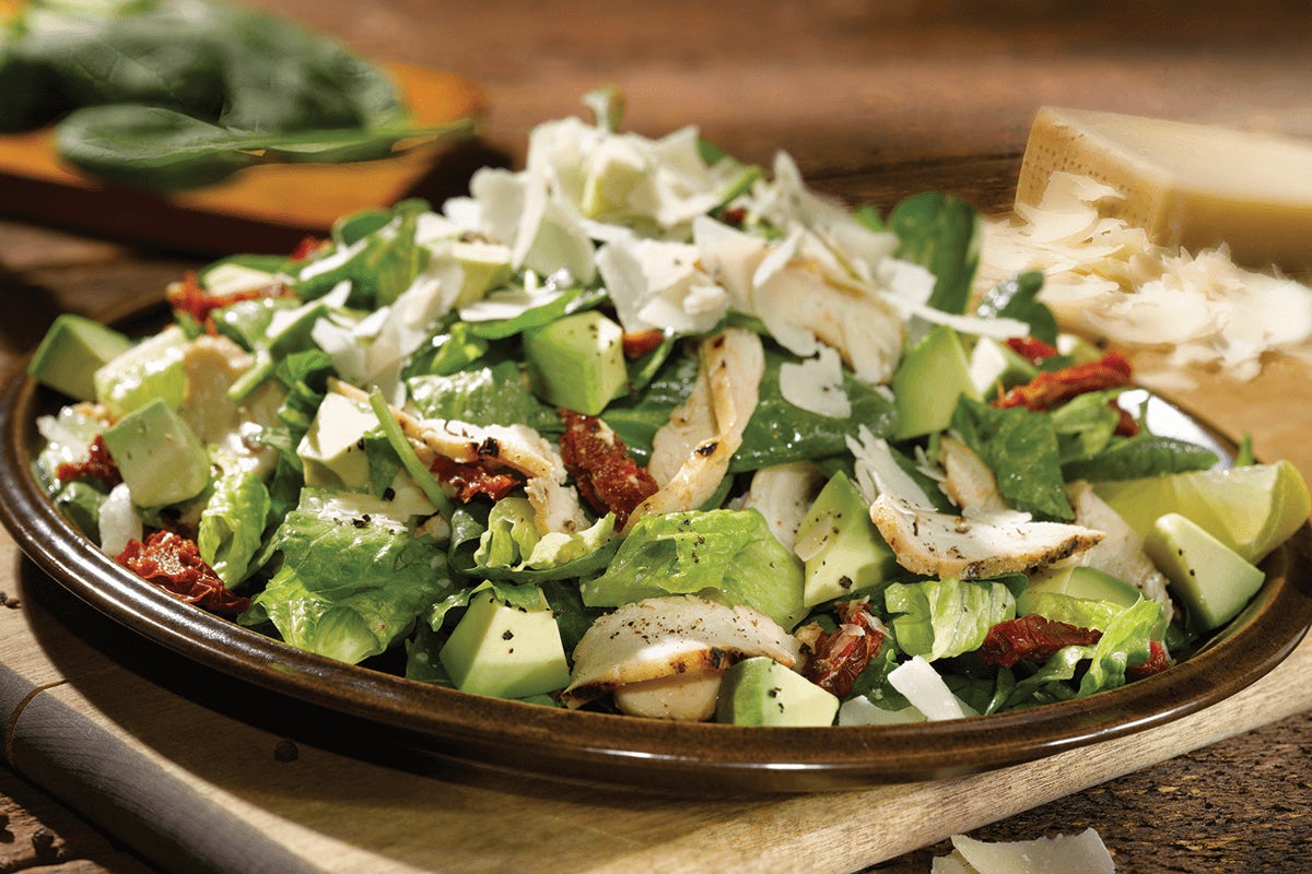 Order SPINACH, CHICKEN & AVOCADO SALAD food online from Old Chicago 66 store, Lakewood on bringmethat.com
