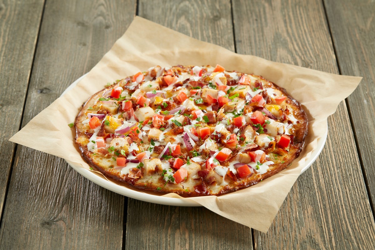 Order Gluten-Free Chicken Bacon Ranch food online from BJ's Restaurant & Brewhouse store, Waco on bringmethat.com