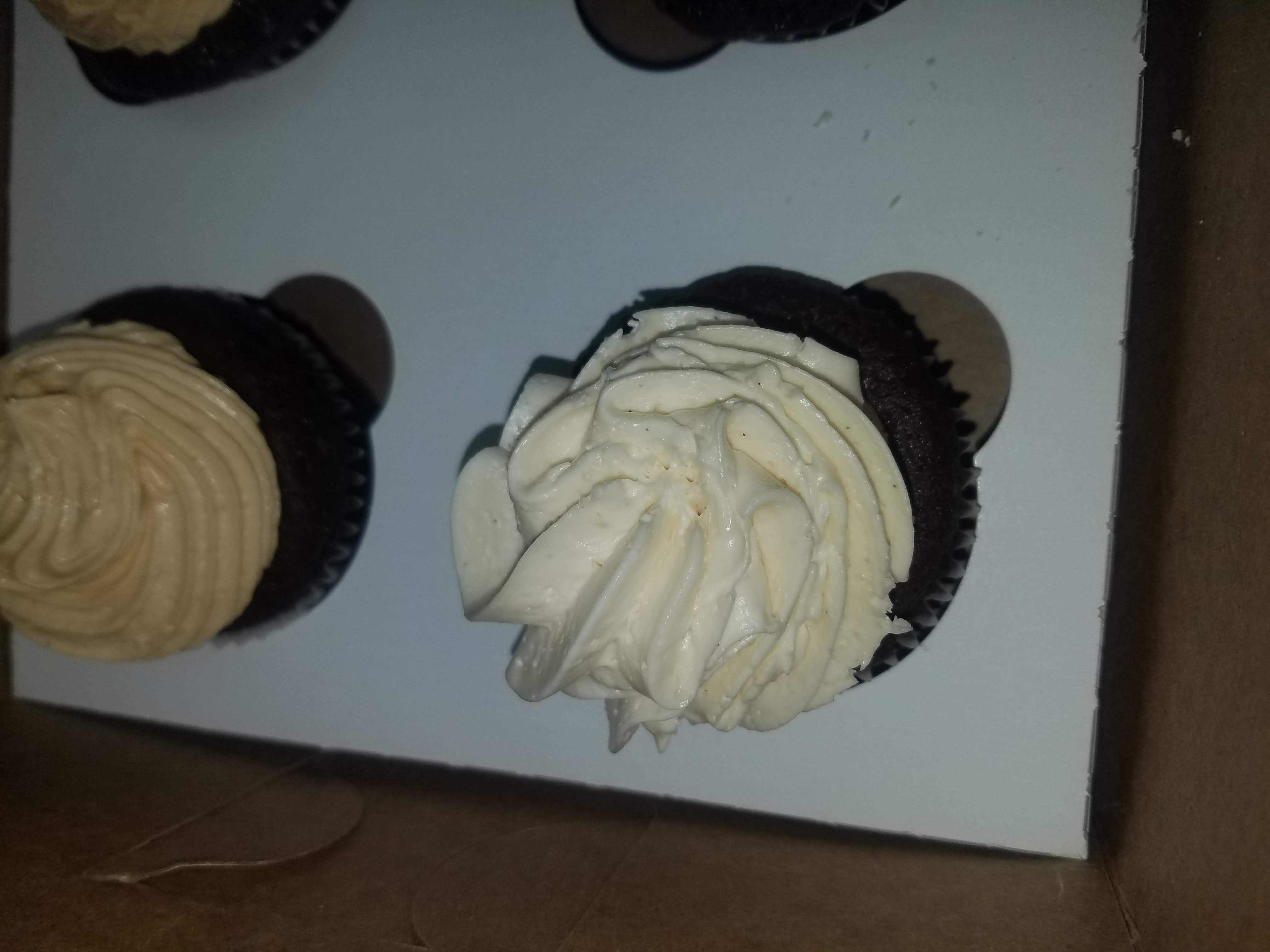Order Gluten Free Chocolate cupcake food online from The Cupcakebrake store, Vernon on bringmethat.com