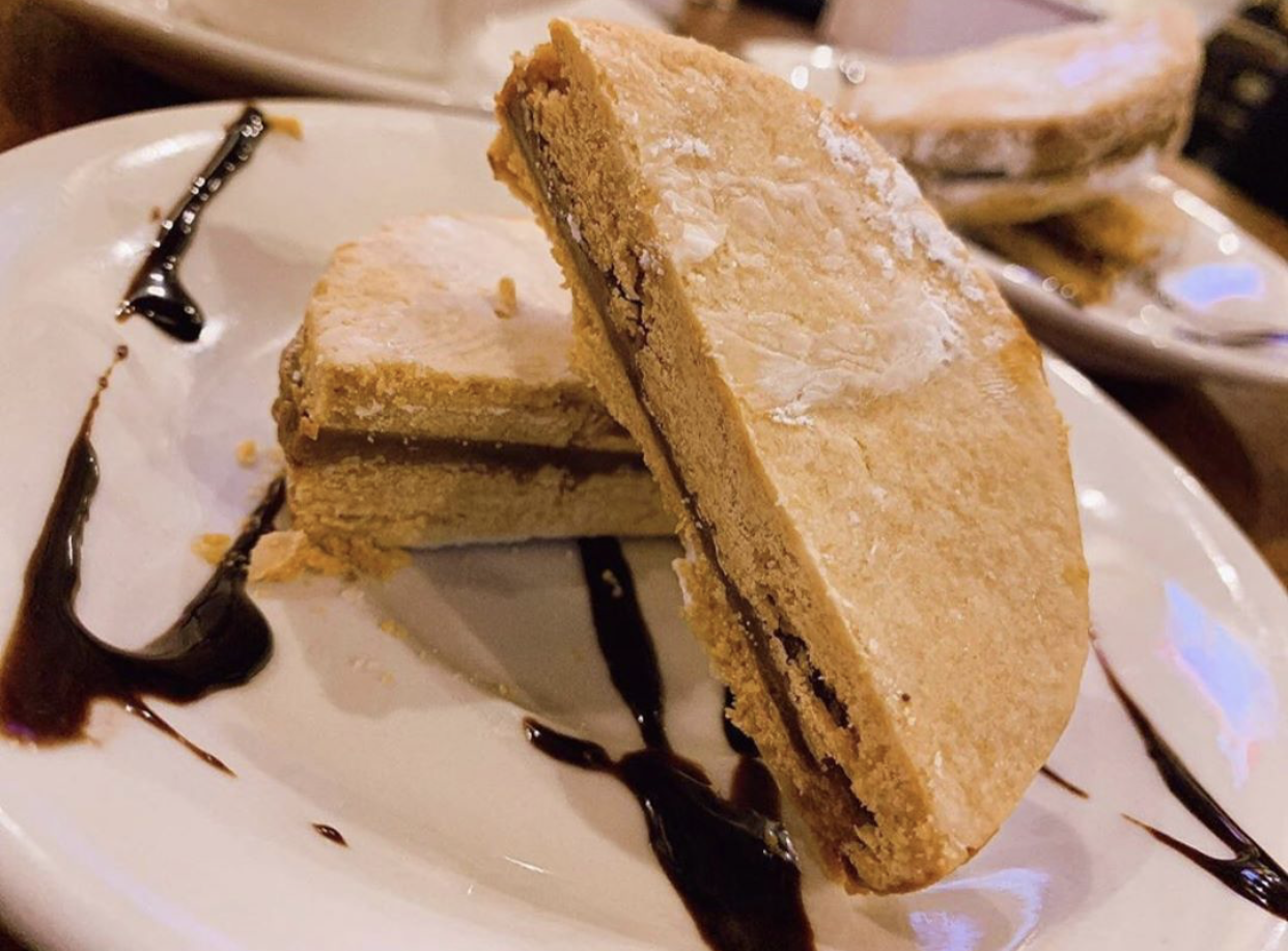 Order Alfajor food online from Riko Peruvian Cuisine store, Queens on bringmethat.com