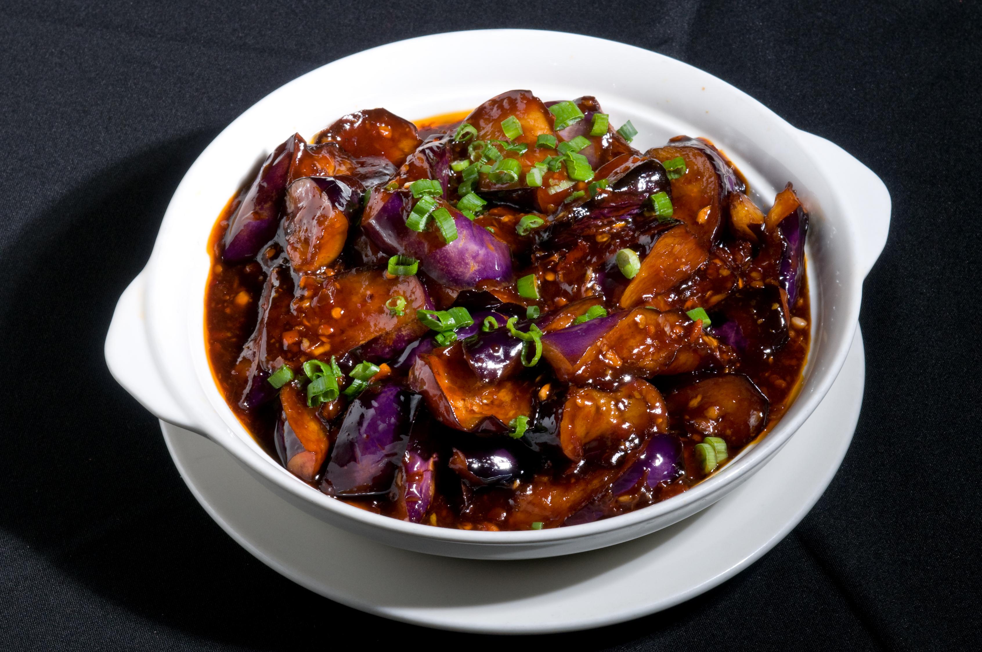 Order K4. Eggplant with Minced Pork and Garlic Sauce food online from Shu Han Ju Chinese Restaurant store, New York on bringmethat.com
