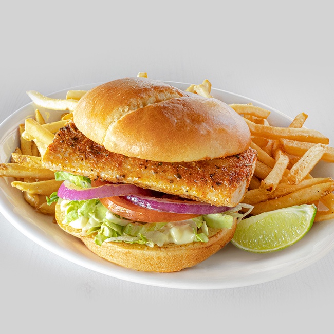 Order Blackened or Grilled Mahi Fish Sandwich food online from Hurricane Grill & Wings store, Syosset on bringmethat.com