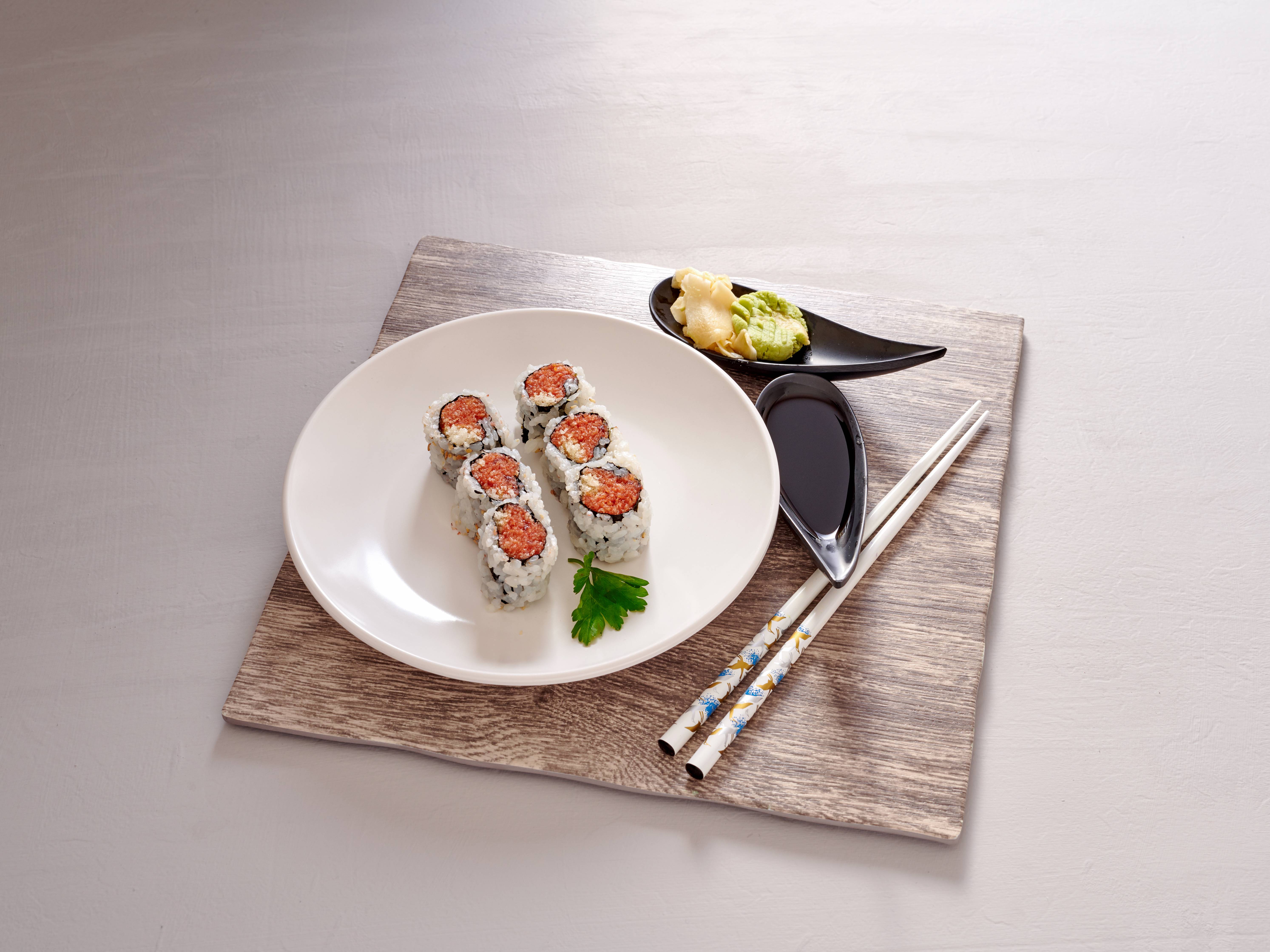 Order 6 Pieces Crunchy Spicy Tuna Roll food online from Ichiban Sushi & Ramen store, Arlington on bringmethat.com