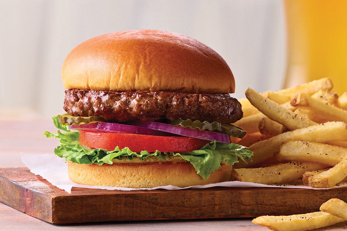 Order Classic Burger food online from Applebee's store, Royersford on bringmethat.com