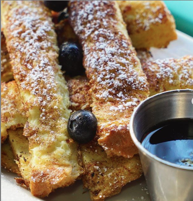 Order French Toast food online from Street Level Cafe store, Los Angeles on bringmethat.com