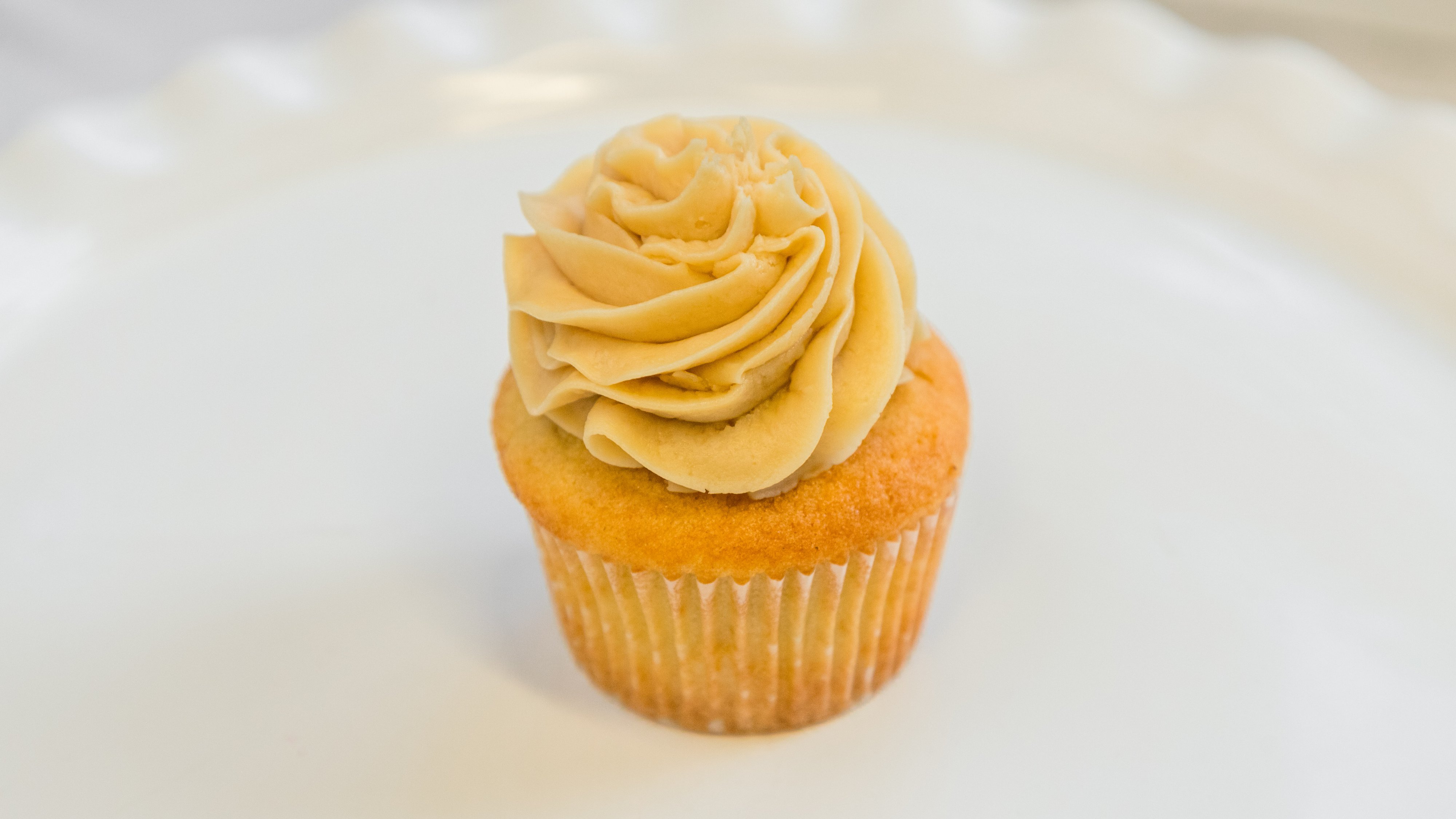 Order Vanilla Cupcake food online from The Cupcakebrake store, Vernon on bringmethat.com