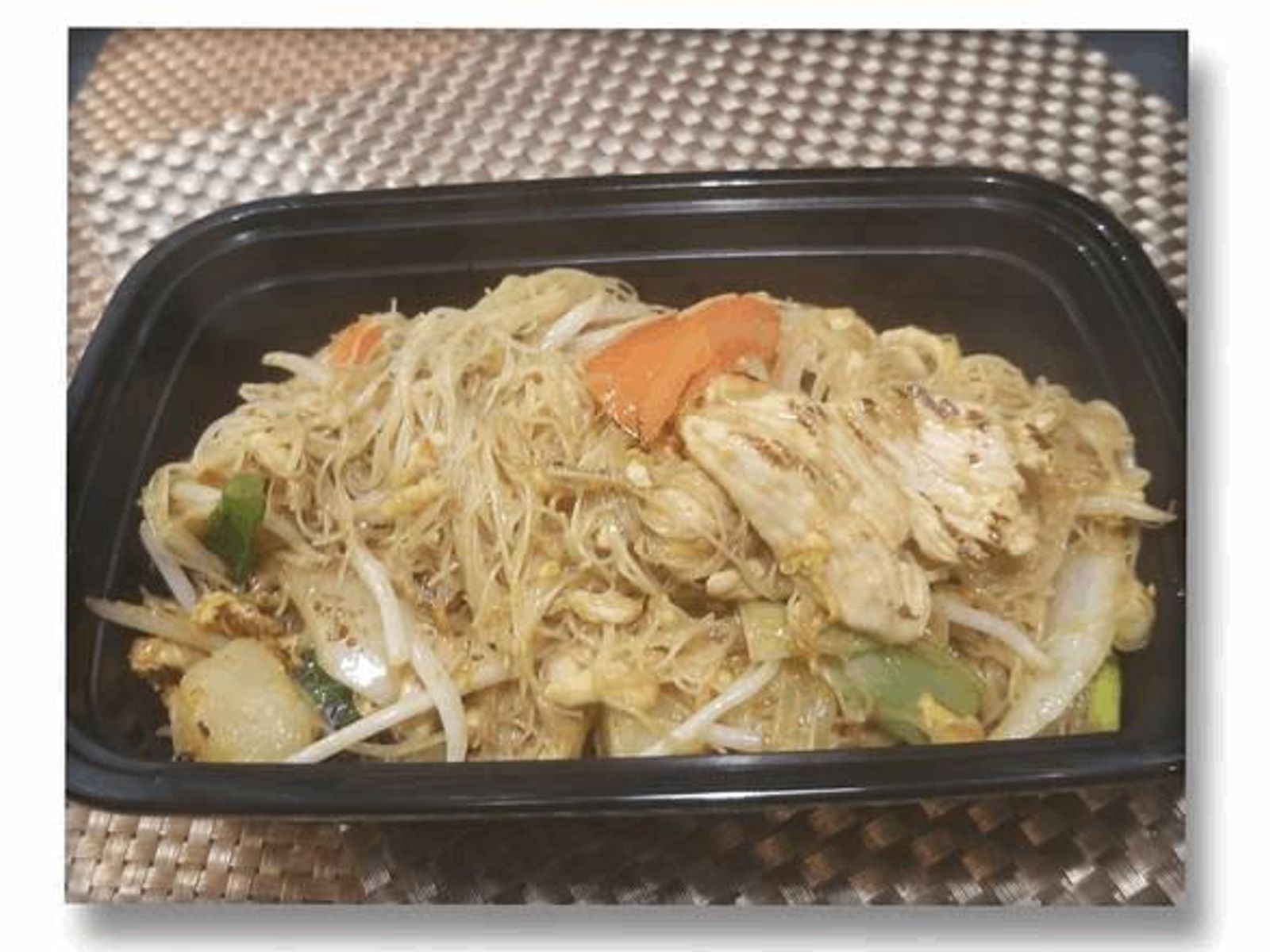 Order * Singapore Noodle food online from Racha Thai store, Seattle on bringmethat.com