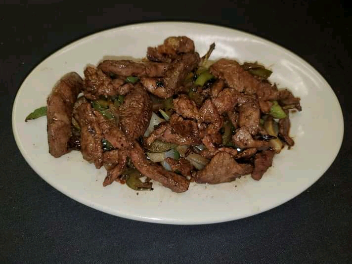 Order Hígado a la Italiana food online from La Teresita Restaurant store, Pinellas Park on bringmethat.com