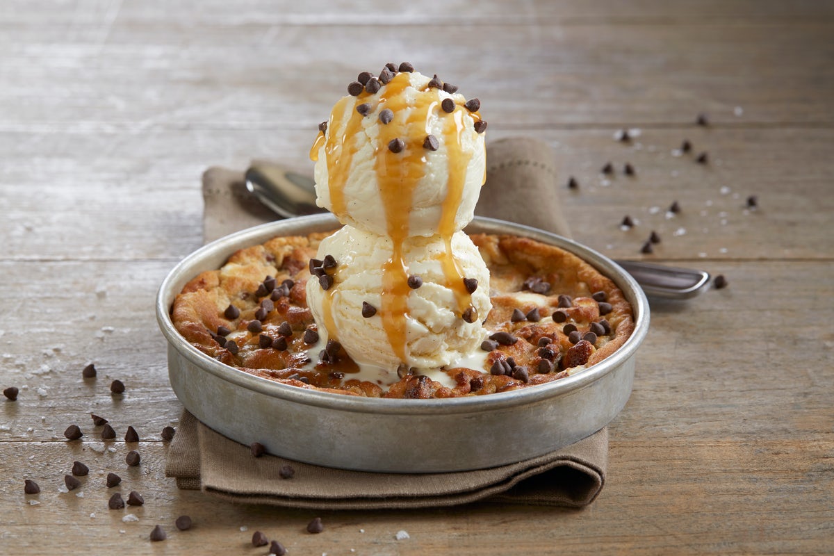 Order Salted Caramel Pizookie® food online from BJ's Restaurant & Brewhouse store, Waco on bringmethat.com