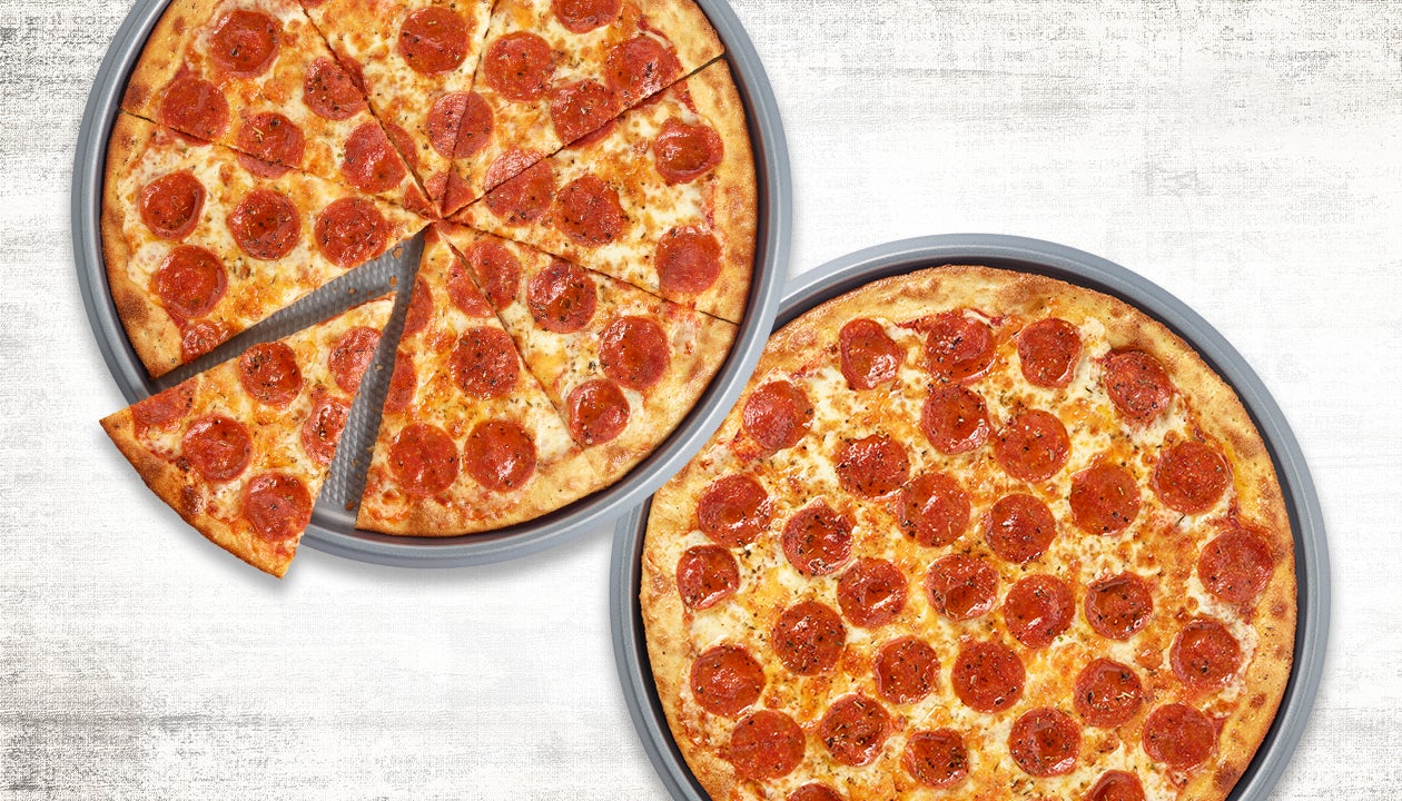 Order Pizza Duo Bundle food online from Pasqually Pizza & Wings store, Altamonte Springs on bringmethat.com