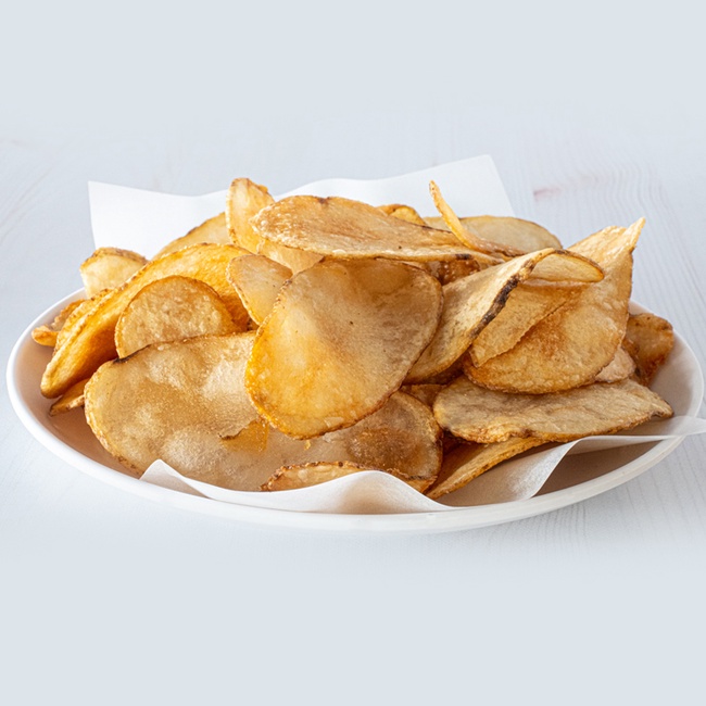 Order Side House-Made Kettle Chips food online from Hurricane Grill & Wings store, Syosset on bringmethat.com