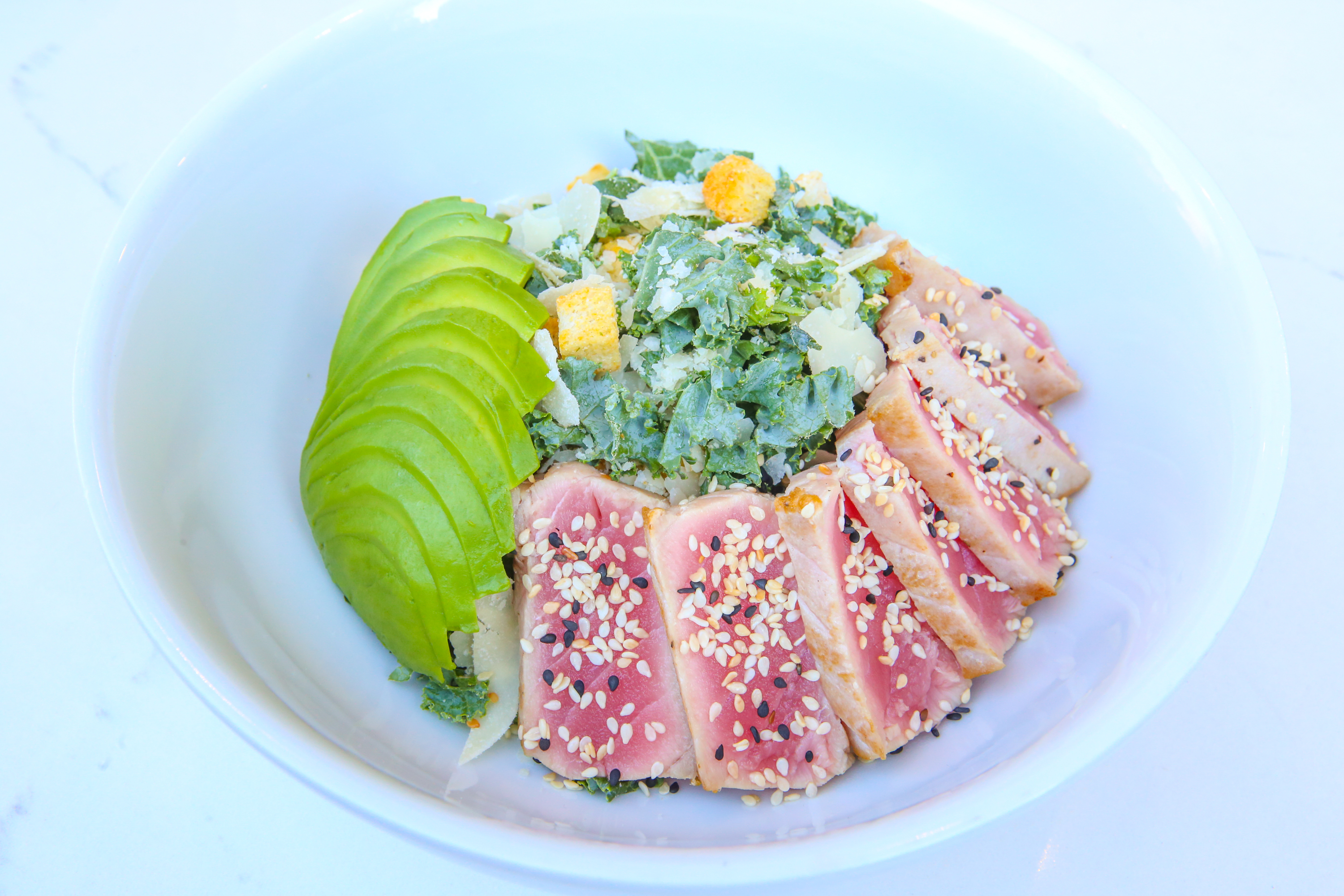 Order Tuna Avocado Salad food online from Vida store, New York on bringmethat.com