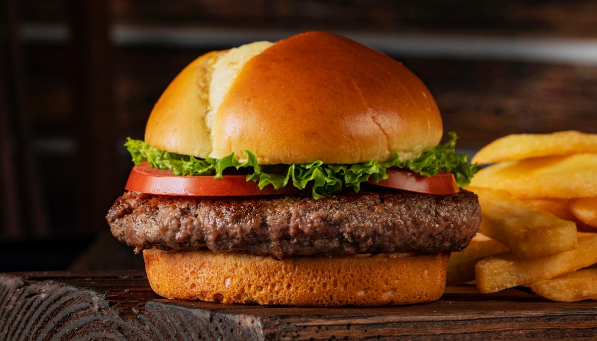 Order BEAR'S BIG BURGER food online from Bear's Big Burgers and Wings store, Jupiter on bringmethat.com