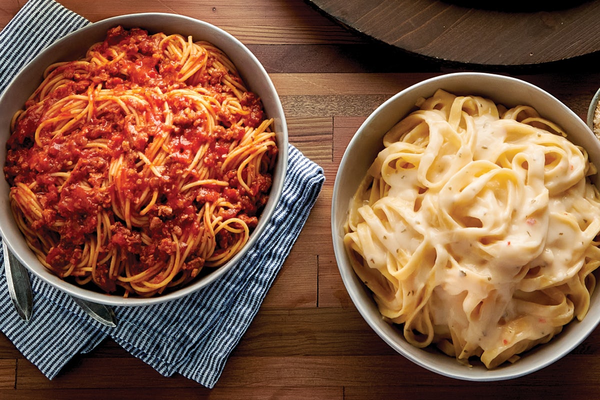 Order Fresh Tossed Pasta Duo food online from Fazoli store, Atlanta on bringmethat.com