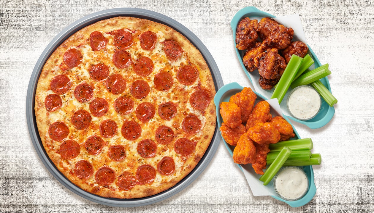 Order Pizza & Boneless Wings Combo food online from Pasqually Pizza & Wings store, Altamonte Springs on bringmethat.com