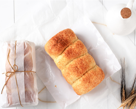 Order Cheesy Bread food online from Pasta House store, Brentwood on bringmethat.com
